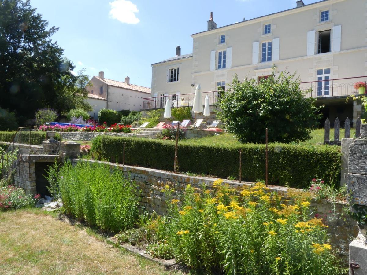 Les Jardins De Xanton Hotel Exterior foto